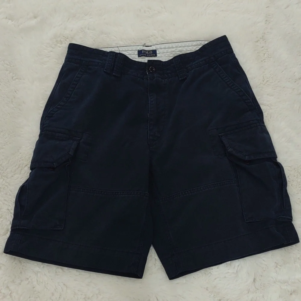 POLO Ralph Lauren, Size 33 ,CARGO SHORTS. - Picture 15 of 15